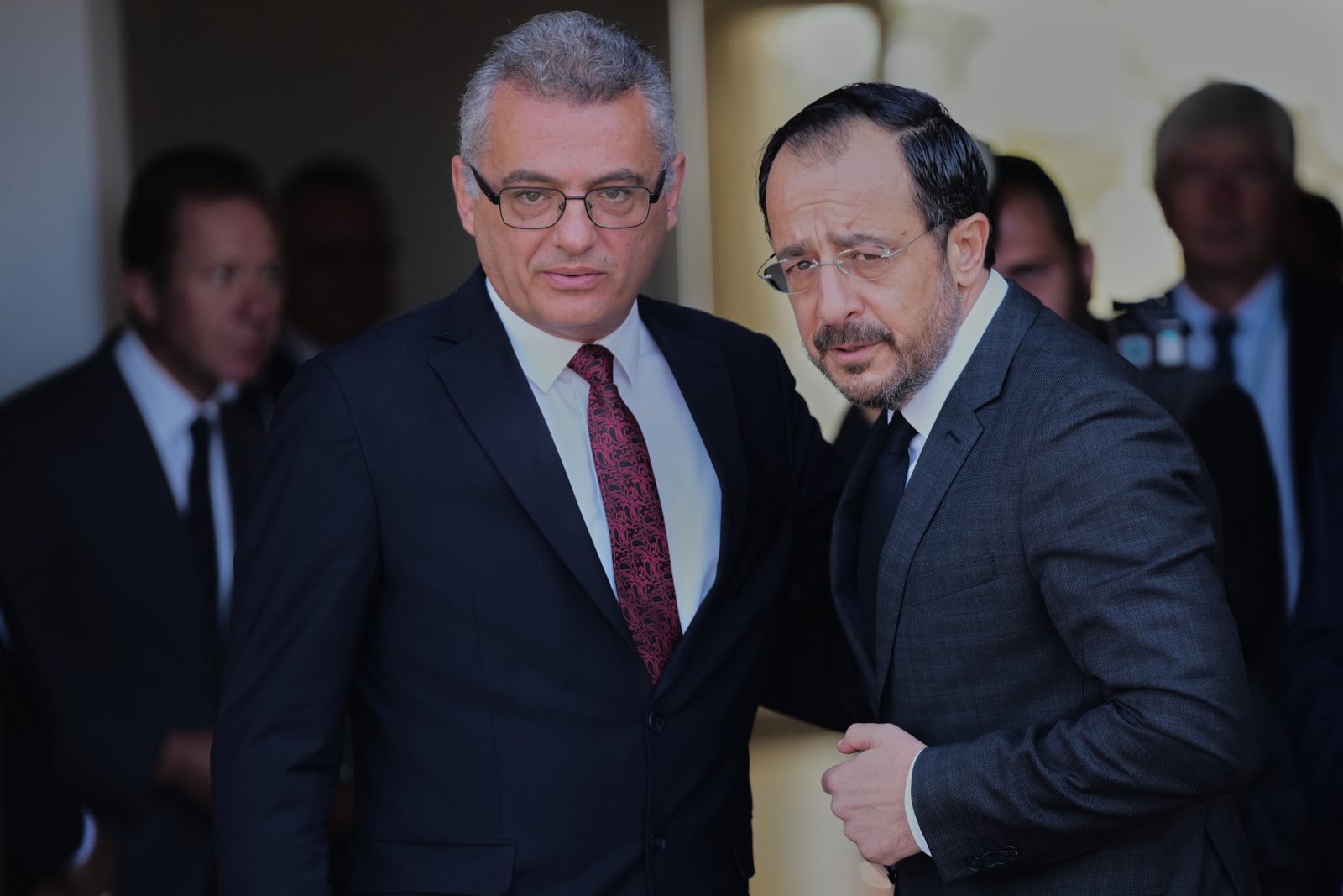 Μετέωρα βήματα για το Κυπριακό: Οι τρεις άξονες Χριστοδουλίδη και ο πονοκέφαλος της Άγκυρας