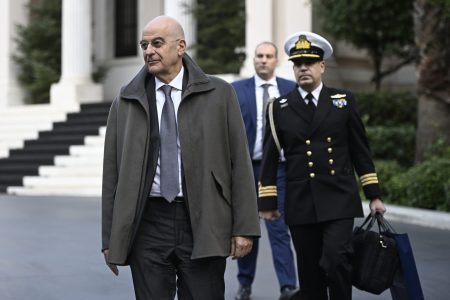 Τα εξοπλιστικά, το SAFE και ο Νίκος Δένδιας