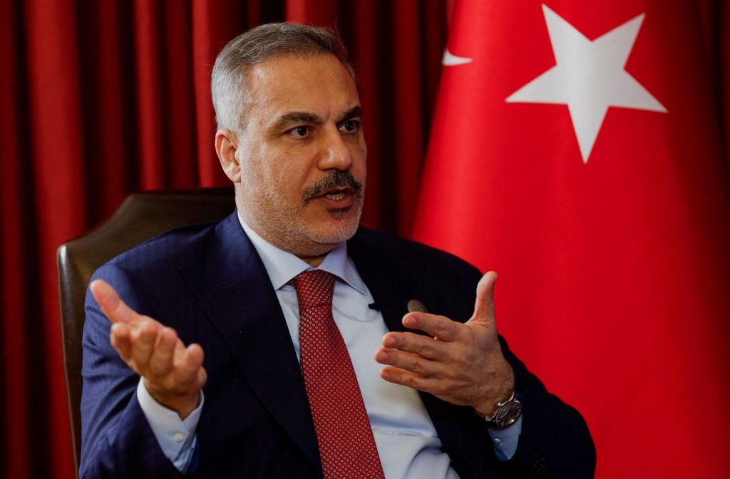 Ο Φιντάν επιμένει στη δίκαιη μοιρασιά στην Ανατολική Μεσόγειο