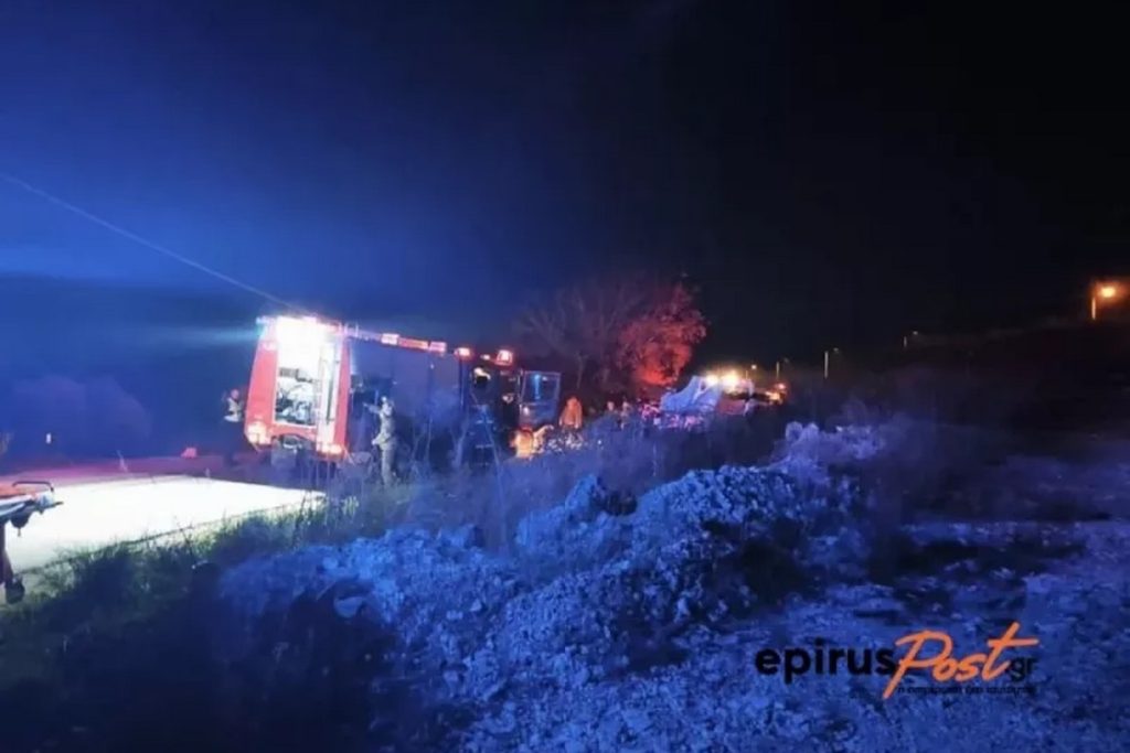 Άρτα: Νεκρός ο οδηγός φορτηγού που ανατράπηκε σε παράδρομο της Ιονίας Οδού