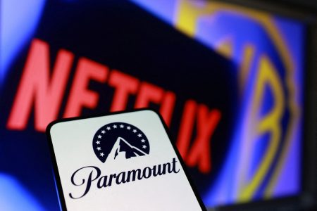 Πίσω από την αμείλικτη εκστρατεία της Paramount για να προσελκύσει την Warner και τον πρόεδρο Τραμπ