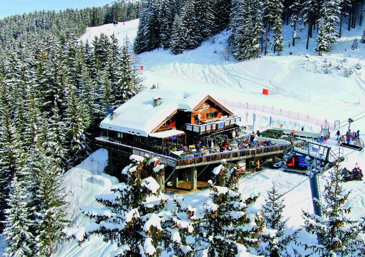 Courchevel: Μια κοσμοπολίτικη υπογραφή στο απόλυτο λευκό
