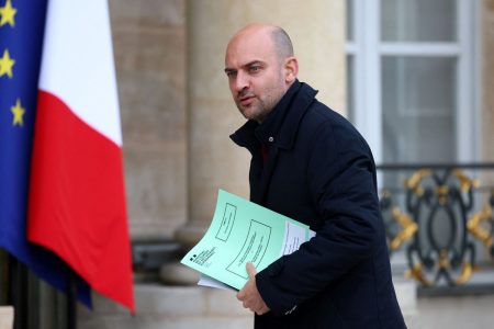 Γαλλία: Κάλεσμα για ταχύτερη ευρωπαϊκή «στρατηγική αυτονομία» η στάση των ΗΠΑ