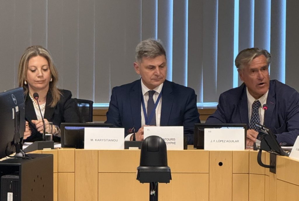 Καρυστιανού – Φαραντούρης για το άρθρο 86:  Να τρέξουν οι διώξεις για Τέμπη και ΟΠΕΚΕΠΕ