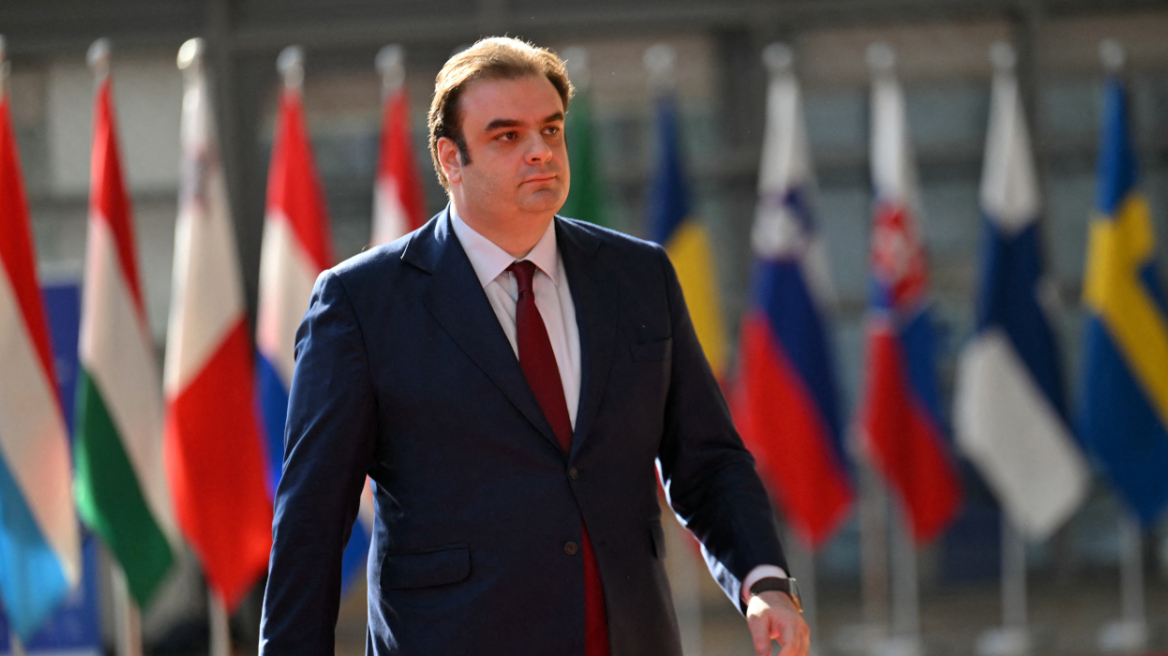 Eurogroup: Πιερρακάκης VS Βαν Πέτεγκεμ – Η θέση του προέδρου κρίνεται αύριο στις Βρυξέλλεις