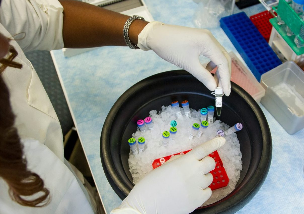 18 τα παιδιά στην Ελλάδα από το σπέρμα δότη με καρκινογόνα μετάλλαξη