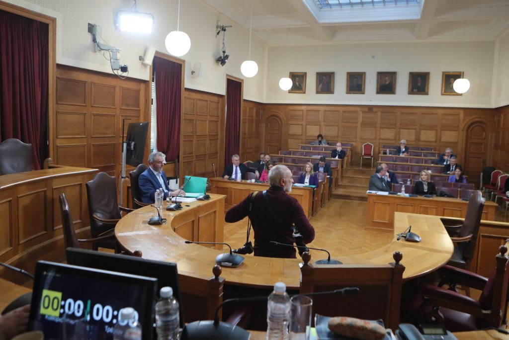 ΟΠΕΚΕΠΕ: Αγρια κόντρα στην εξεταστική – Απειλητικά email καταγγέλλει η ΝΔ