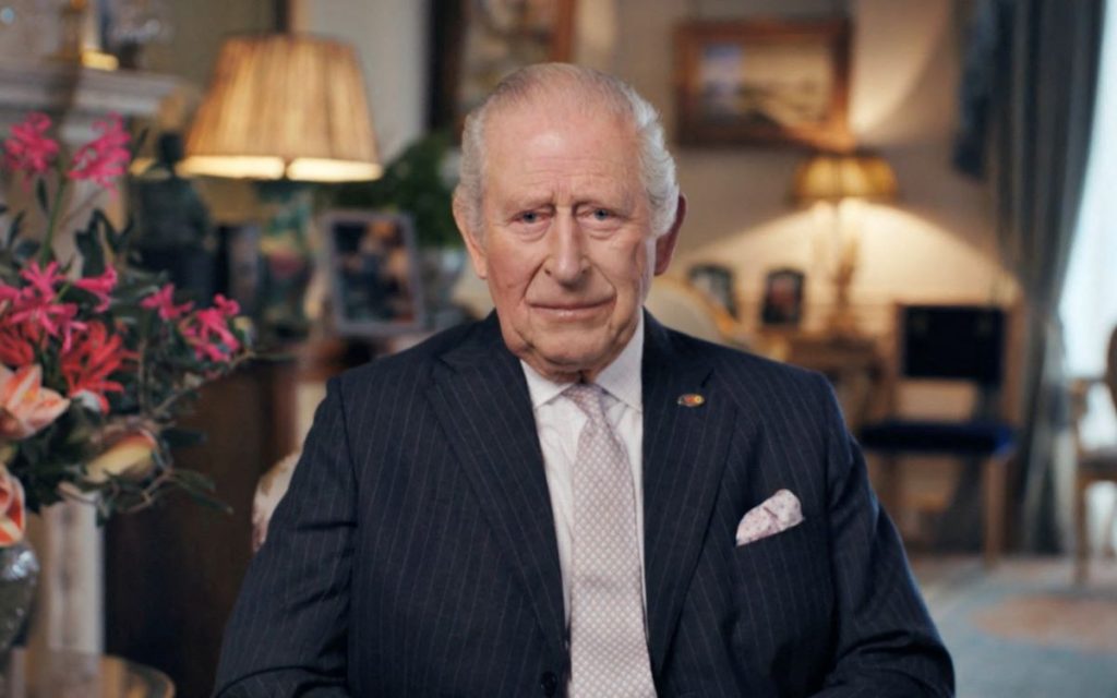 Βασιλιάς Κάρολος: «Το 2026 θα περιοριστεί η θεραπεία μου για τον καρκίνο»
