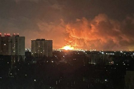 Ρωσία: Στις φλόγες ένα από τα μεγαλύτερα διυλιστήρια – Επίθεση με ουκρανικά drones