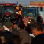 Γαλλία: Συγκρούσεις της Αστυνομίας με αγρότες και κτηνοτρόφους