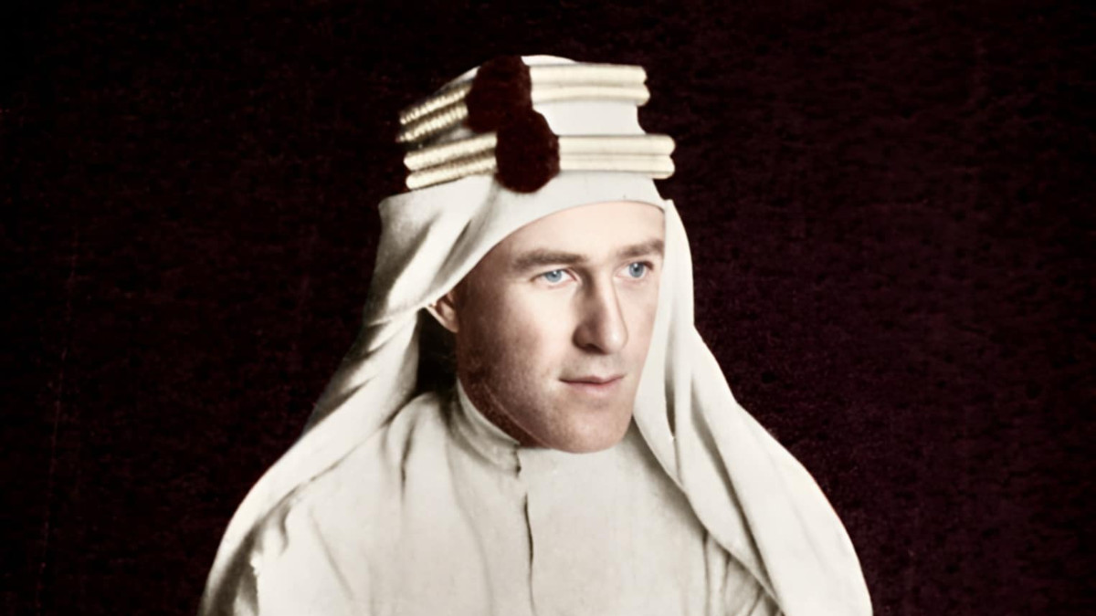 Ο οριενταλιστικός μύθος του Λόρενς της Αραβίας: Πώς ένας Βρετανός υπολοχαγός έγινε διαχρονικό στρατιωτικό πρότυπο