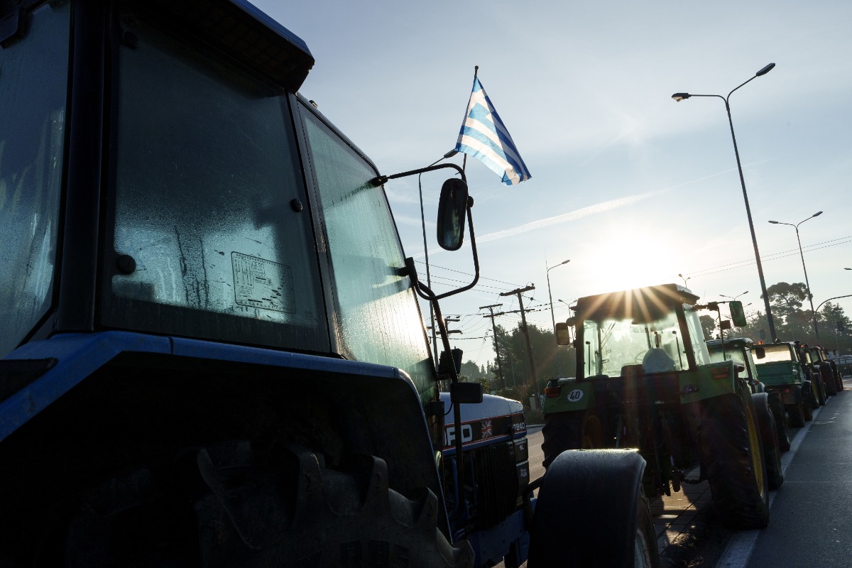 Μπρατάκος για μπλόκα αγροτών: Ο διάλογος δεν είναι επιλογή, είναι ευθύνη