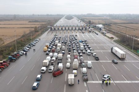 Τι λένε στην πόλη για τους αγρότες