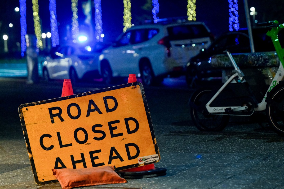 Τρομοκρατική επίθεση στο Σίδνεϊ: Πατέρας και γιος οι δράστες – Ανέβηκαν στους 16 οι νεκροί