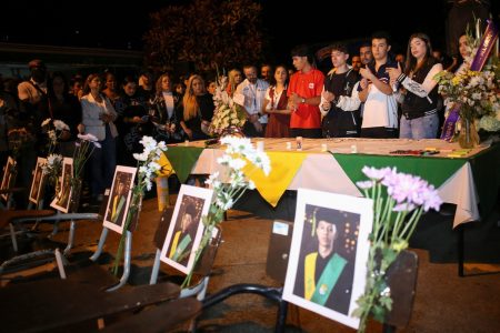 Θρήνος στην Κολομβία: Νεκροί 16 μαθητές σε πτώση λεωφορείου σε χαράδρα