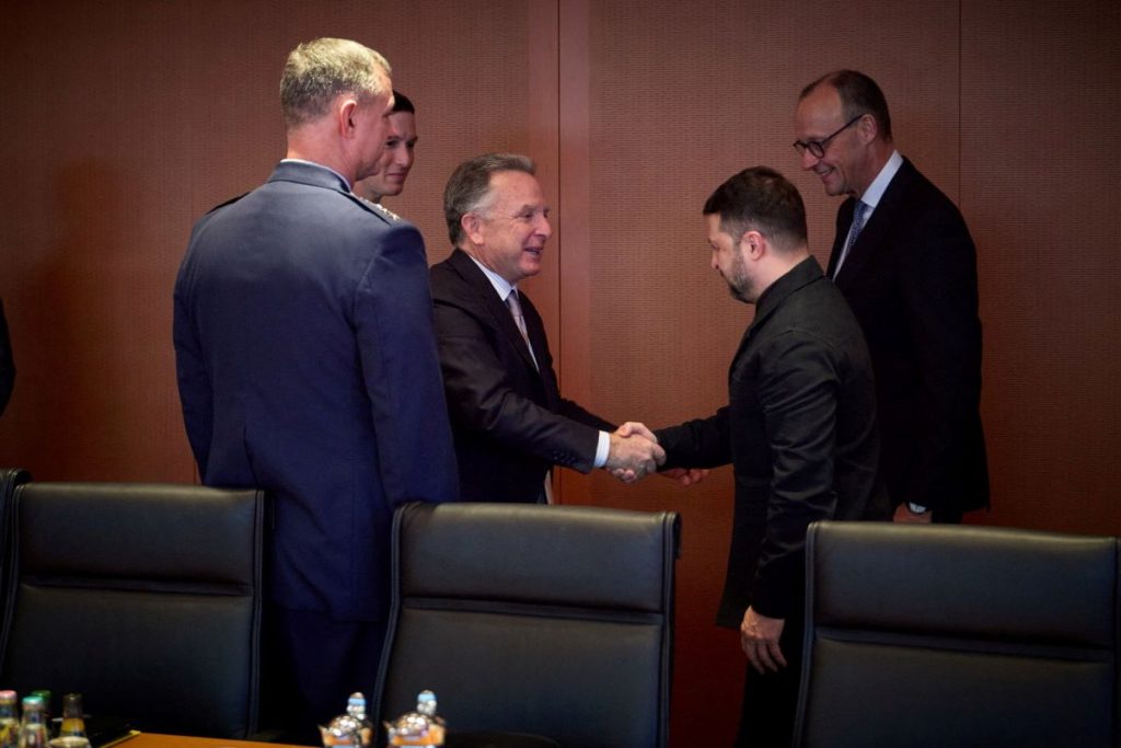 Ουκρανία: Ενημέρωση για όσα έγιναν στο Βερολίνο από Ουάσινγκτον – Συνεχίζει επαφές ο Ζελένσκι