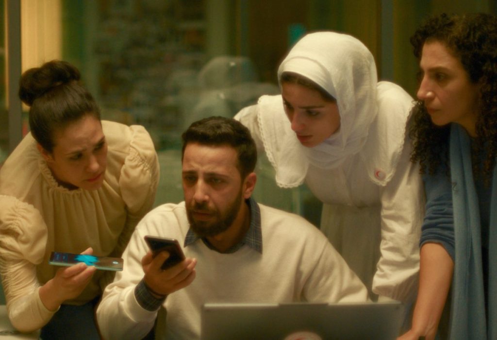 Κάουτερ Μπεν Χάνια: «Είναι αναγκαίο να δουν την ταινία μου παντού»