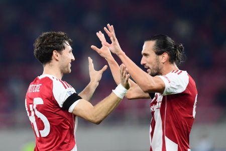 Ολυμπιακός – Ηρακλής 6-0: Ερυθρόλευκη πρωτιά με εξάρα και πλούσιο θέαμα – Δείτε τα γκολ