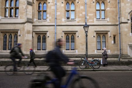 Erasmus: Συμφωνία για επανένταξη της Βρετανίας στο πρόγραμμα ανταλλαγής φοιτητών