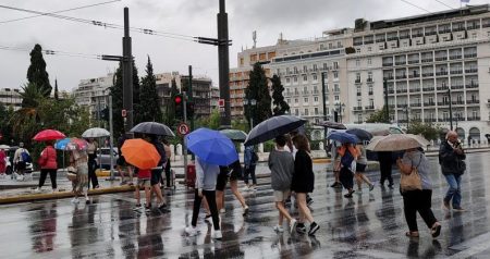 Τέλος ο καλός καιρός: Έρχονται βροχές στην Αθήνα – Πώς θα κάνουμε Χριστούγεννα, Πρωτοχρονιά