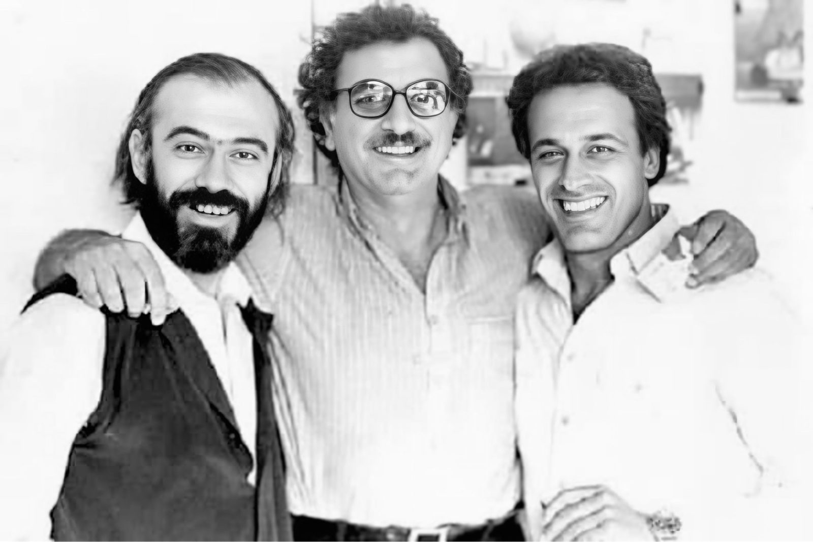 Κώστας Χαρδαβέλλας: Η σπάνια φωτογραφία με τους “Ρεπόρτερς”