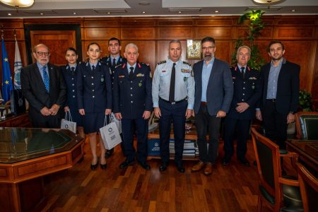 Η ΣΥΜΜΑΧΙΑ ΓΙΑ ΤΗΝ ΕΛΛΑΔΑ και o Όμιλος Globalsat  βραβεύουν τους αριστούχους αποφοίτους της  Σχολής Αστυφυλάκων Ελληνικής Αστυνομίας