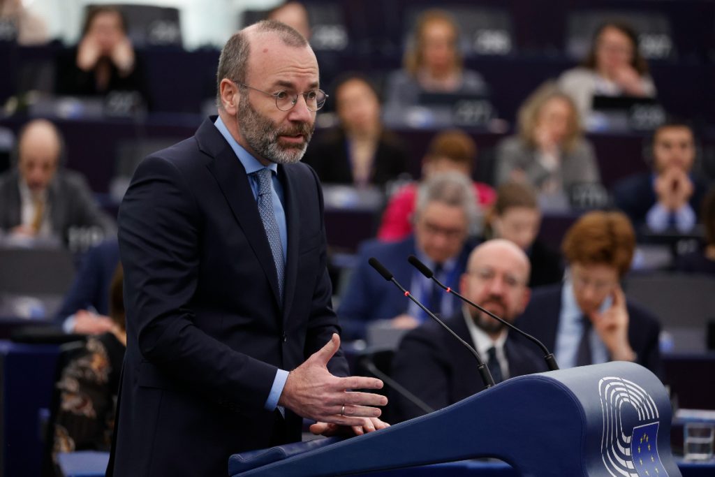 Βέμπερ: Σπουδαίο επίτευγμα για την Ελλάδα η προεδρία στο Eurogroup