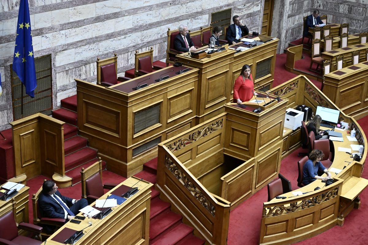 Εξώδικο Γεωργιάδη σε Κωνσταντοπούλου: Με είπε παιδοβιαστή, θα καταθέσω αγωγή