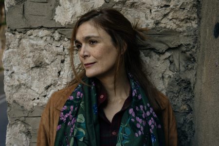 Αλεξάνδρα Αϊδίνη: «Ο δρόμος για να σπάσεις τα δεσμά σου είναι πάντα η ανθρώπινη επαφή»