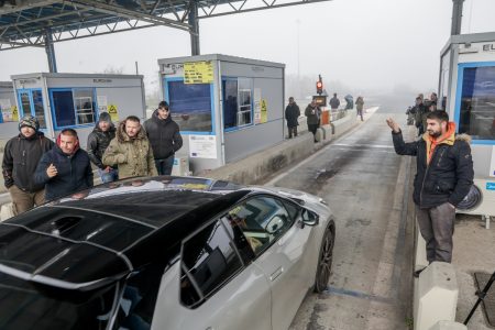 5 το πρωί: Σκληρή κόντρα αγροτών και κυβέρνησης – Ελεγχος ΑΑΔΕ στον Σύλλογο Τεμπών – Συνομιλίες Πούτιν με Μακρόν