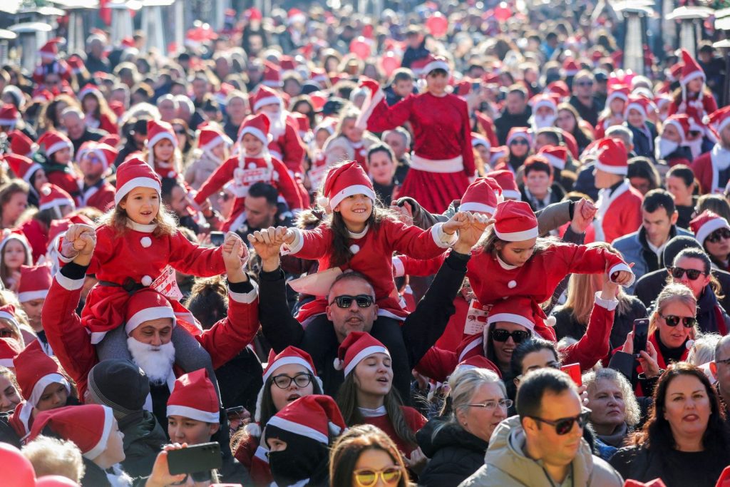 Κλειστοί δρόμοι στην Αθήνα για το Athens Santa Run 2025