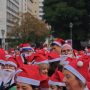 Santa Run: «Βούλιαξε» από Αϊ-Βασίληδες η Αθήνα