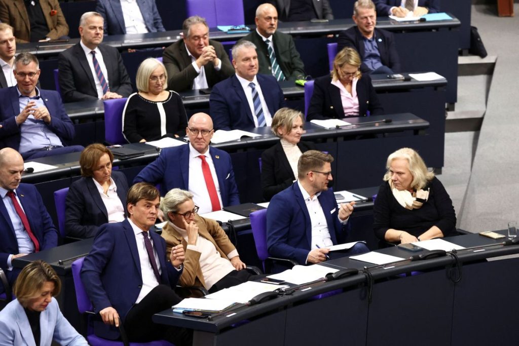 Politico: Το AfD κατασκοπεύει για λογαριασμό της Ρωσίας;