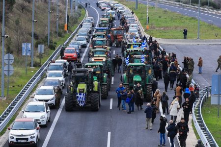 Μπλόκα: Η κάθοδος στο Σύνταγμα «άνοιξε» τις πόρτες του Μαξίμου