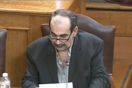 Politico: ΟΠΕΚΕΠΕ και… «Φραπές» στο κουίζ για τα κορυφαία γεγονότα του 2025