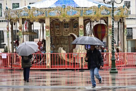 Χριστούγεννα με βροχές και Πρωτοχρονιά με ψυχρή εισβολή