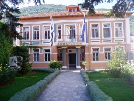 Δήμος Φλώρινας: «Είμαστε Έλληνες, όχι Σλάβοι» – Τι λένε για τη διακοπή της συναυλίας των Banda Entopica