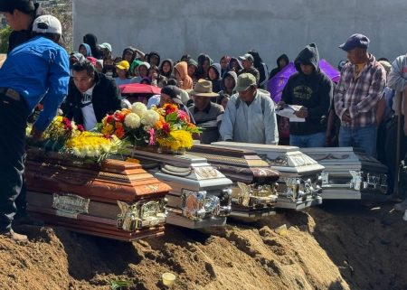 Γουατεμάλα: Τουλάχιστον 15 νεκροί και 19 τραυματίες σε δυστύχημα με λεωφορείο