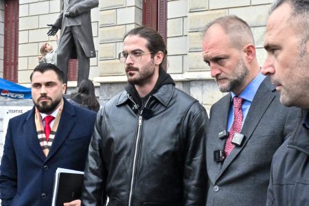 Αρης Μουγκοπέτρος: Σήμερα η δίκη, τι αντιπαραθέτουν οι σύζυγοι