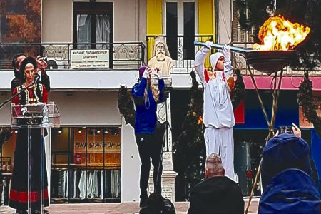 Η Φλόγα φώτισε και την πόλη μας