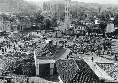 «Αιμορραγία» δεκαετιών