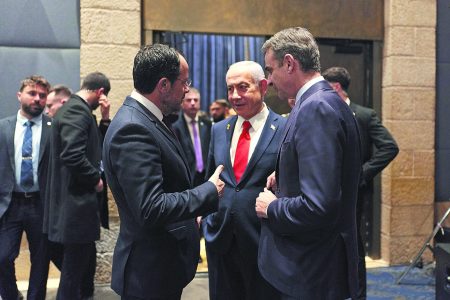 Ετος θαυμάτων ή διπλωματικών σεισμών;  Ο άσσος της Αθήνας που ανατρέπει τις ισορροπίες στην Αν. Μεσόγειο