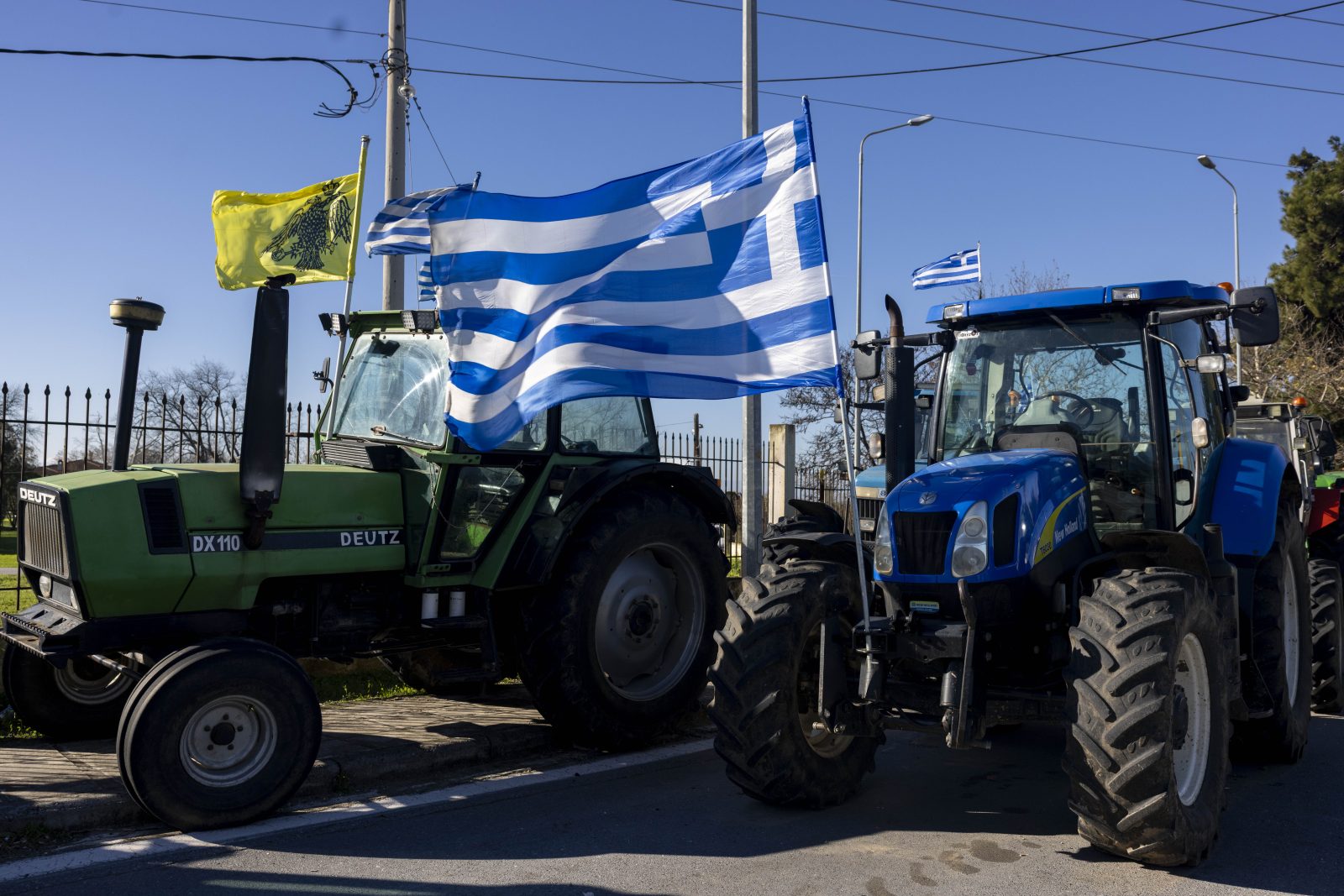 Μπλόκα αγροτών: Στα Μάλγαρα την Κυριακή η επόμενη μέρα των κινητοποιήσεων