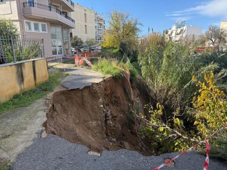 Άγιος Δημήτριος: «Εφιαλτικές» γιορτές μετά τις πλημμύρες – Ακατάλληλες 3 κατοικίες, πότε χτίστηκαν