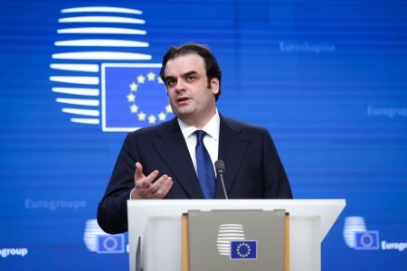 Πιερρακάκης: Αφιέρωμα του Il Foglio στον νέο πρόεδρο του Eurogroup