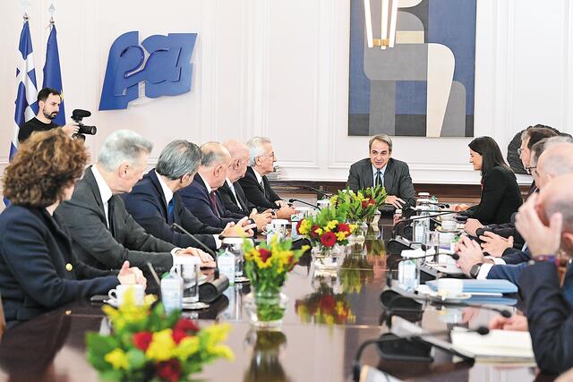 Συλλογικές συμβάσεις: Πότε θα δούμε τα πρώτα αποτελέσματα, τα «αγκάθια»