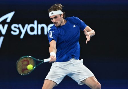 Ο Τσιτσιπάς νίκησε τον Μοτσιζούκι και έκανε το 2-0 για την Ελλάδα