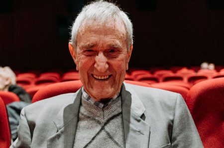 Ο Γιάννης Βογιατζής γίνεται 100 ετών – Το συγκινητικό αφιέρωμα της Φίνος Φιλμ