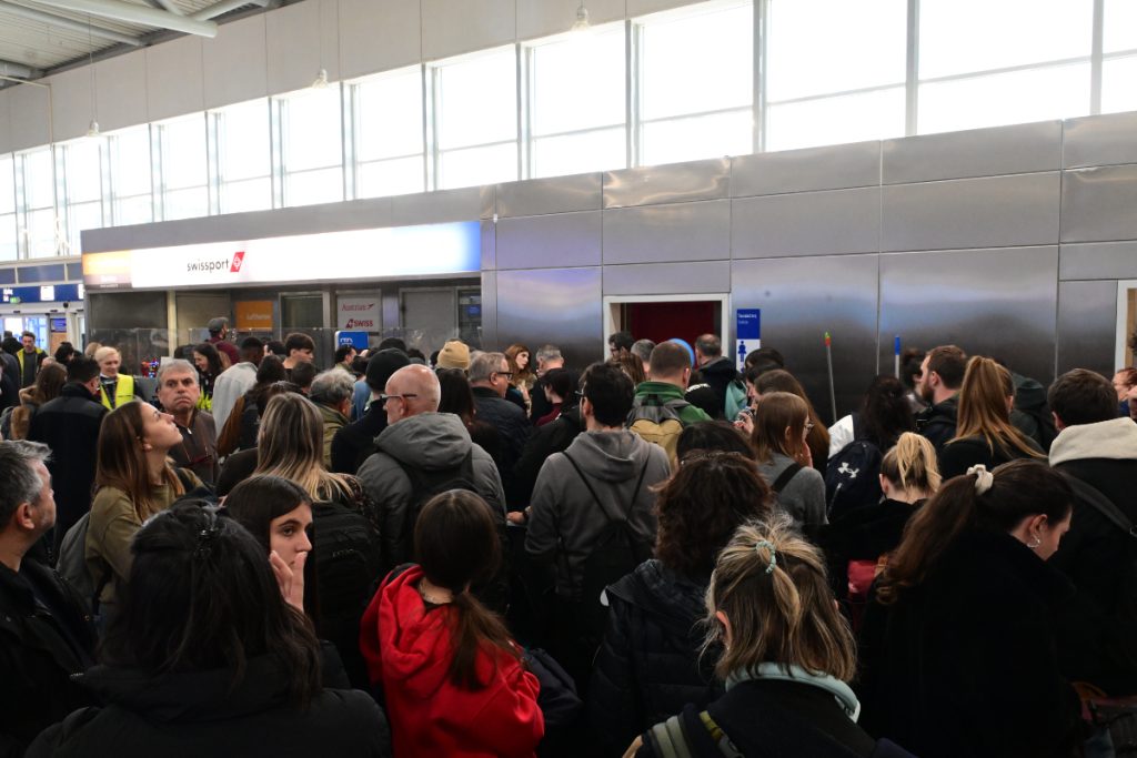 Ελεγκτές: «Η έκταση του προβλήματος είναι πρωτοφανής» – Καταγγελίες και προειδοποίηση για το καλοκαίρι