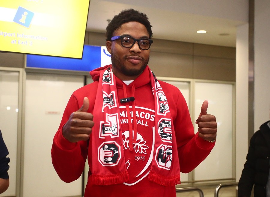 Ολυμπιακός – Ταϊρίκ Τζόουνς: «Ενθουσιασμένος που θα δουλέψω με τον Μπαρτζώκα»